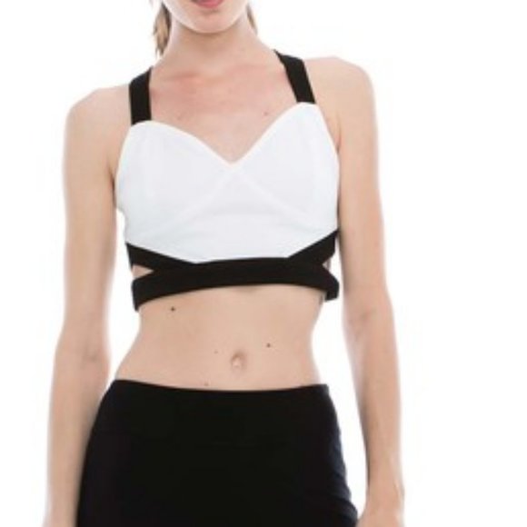 Criss Cross Cut Out Crop Top Bralette - Picture 2 of 6